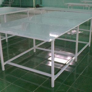 Bàn Kiểm Hàng 02