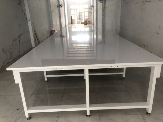 Bàn cắt vải Đức Hòa Long An