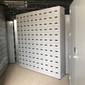 Tủ Đựng Điện Thoại 03